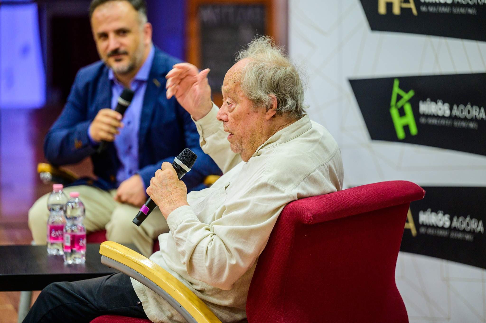 Az 5. Nemzetközi Jorma Panula karmesterkurzus zárókoncertje. Vezényelnek a kurzus résztvevői. Műsor: Mozart: Cosi fan Tutte nyitány Klami: Nummisuutarit nyitány Beethoven: Coriolanus nyitány Rossini: L’italiana i Algeri nyitány Lars-Erik Larsson: Pasztorálszvit Sibelius: Valse triste Beethoven: 7. szimfónia Közreműködik: Kecskeméti Szimfonikus Zenekar (a műsorváltoztatás jogát fenntartjuk)